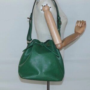 LOUIS VUITTON Epi Petit Noe Shoulder Bag Green